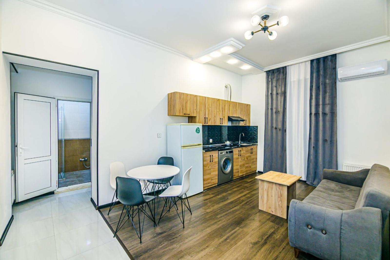 M Estate. 2 Room Home In Targovu Bakü Dış mekan fotoğraf