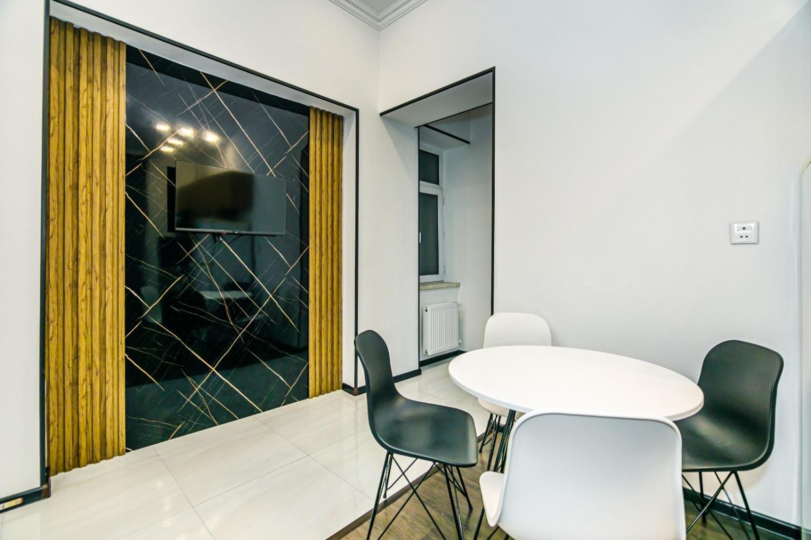 M Estate. 2 Room Home In Targovu Bakü Dış mekan fotoğraf